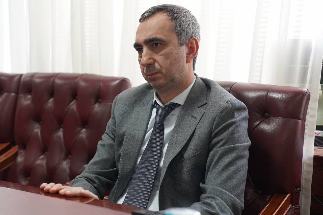 В Минимуществе подвели итоги 2-го этапа стажировки участника программы «Доблесть гор»